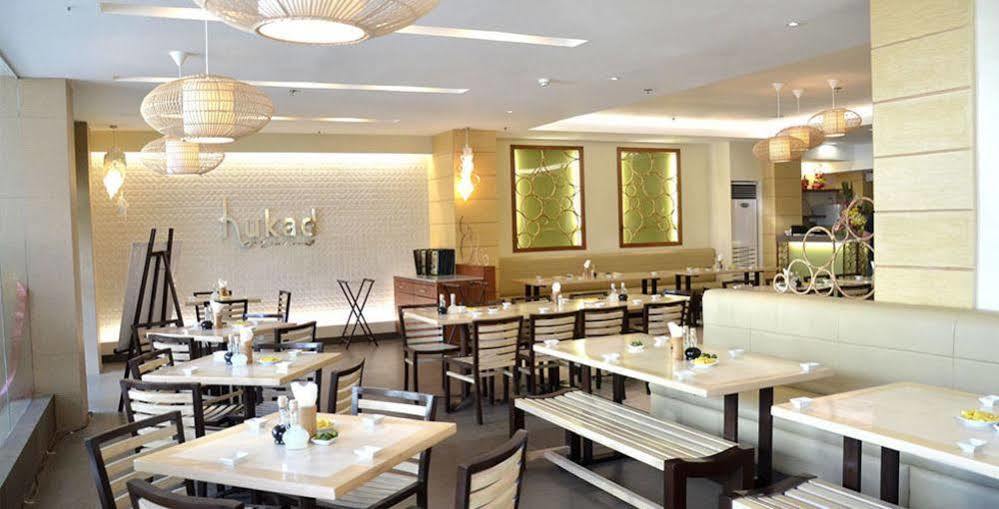 Royal Garden Hotel Ozamis Ngoại thất bức ảnh